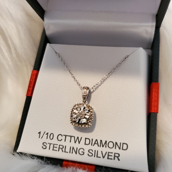 NWT GENUINE DIAMOND STERLING SILVER PENDANT NECKLACE GORGEOUS - Picture 4 of 8